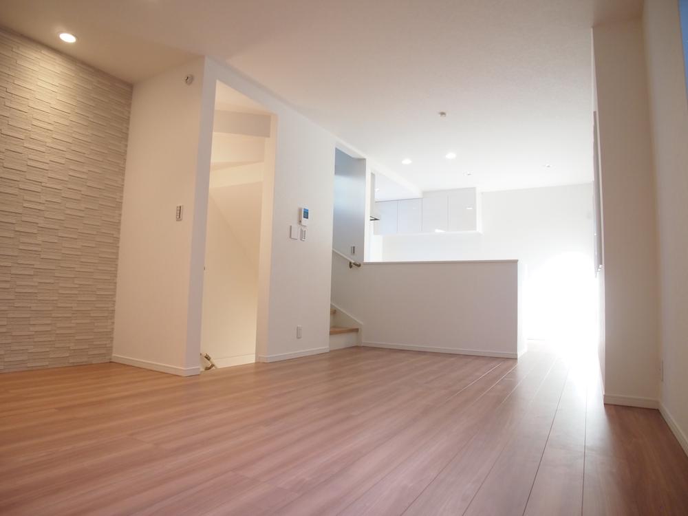 Living. Living 17.2 Pledge Indoor (11 May 2013) Shooting