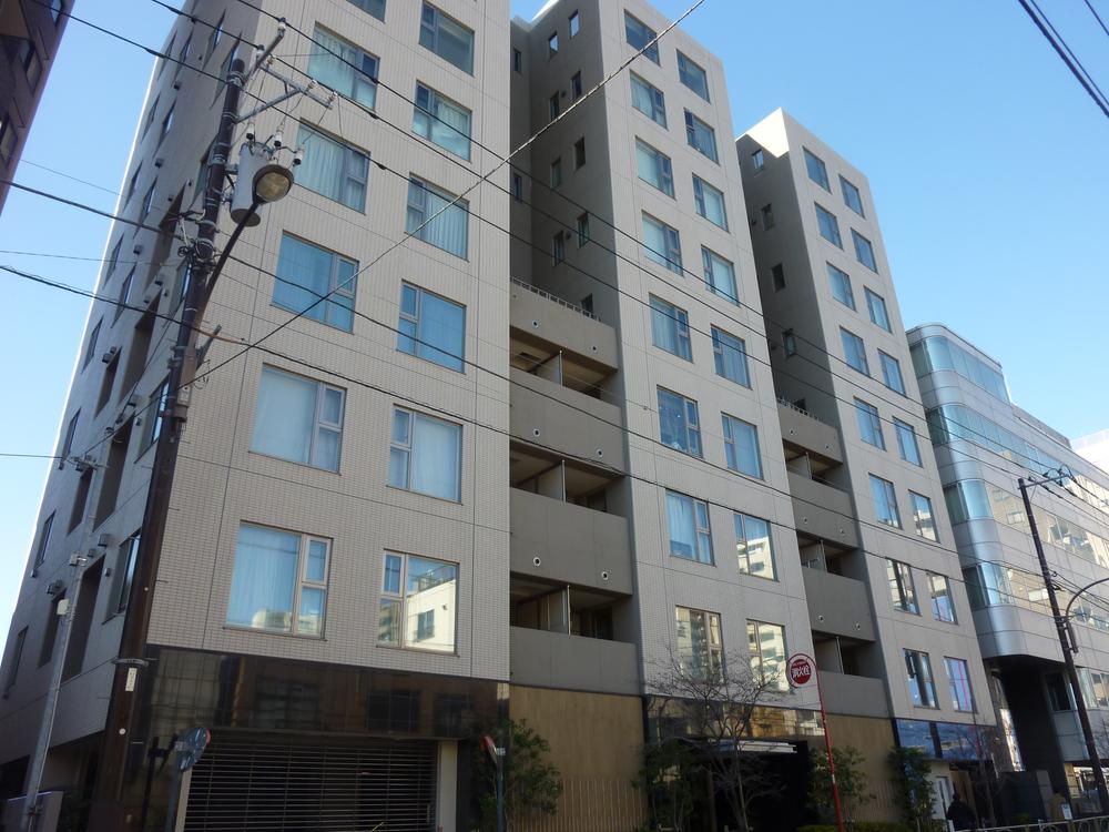 Local appearance photo. Local (12 May 2013) Shooting