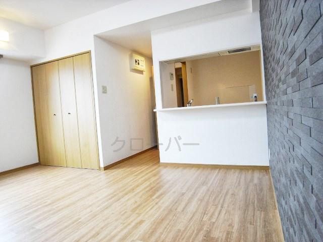 Local appearance photo. Living