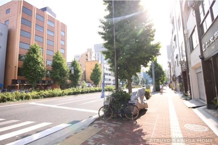 Local photos, including front road