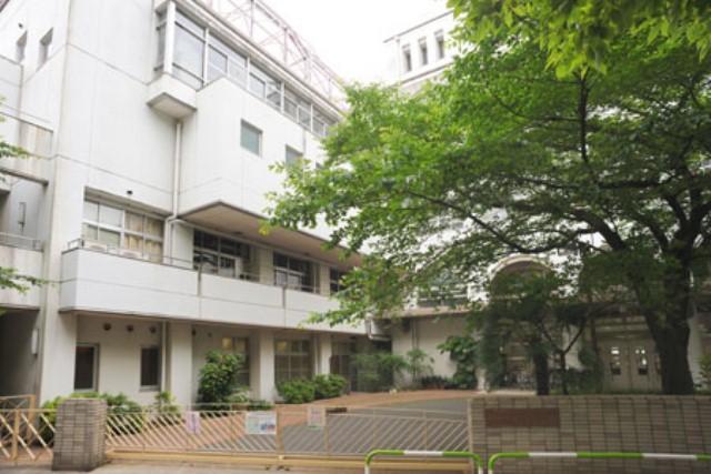Primary school. Yushima 300m up to elementary school Yushima Elementary School