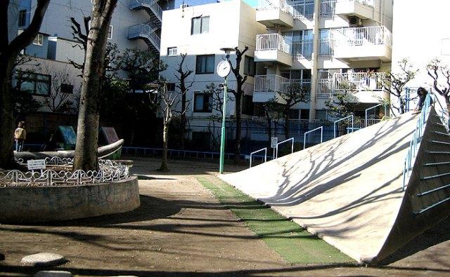 Other. New flower park from Honchi to the location of the 460m