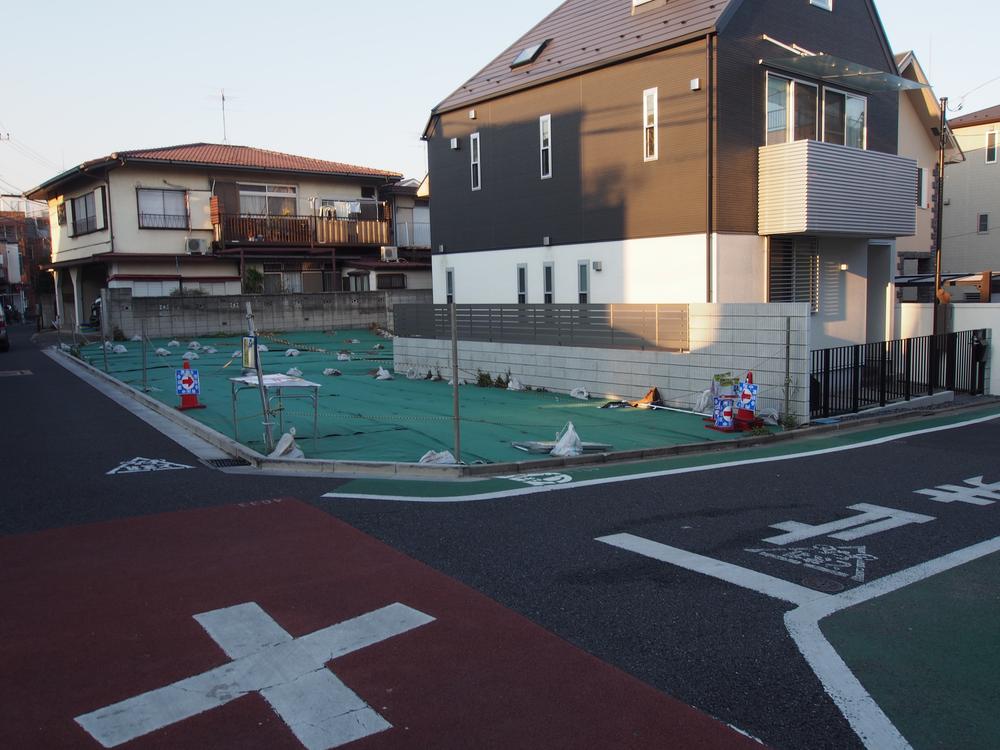 Local land photo. Local (12 May 2013) Shooting