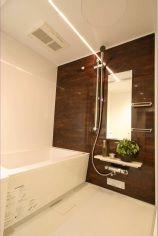 Bathroom. Add cooked ・ By the unit bus field situation with bathroom dryer, There is the case that specifications may be changed.