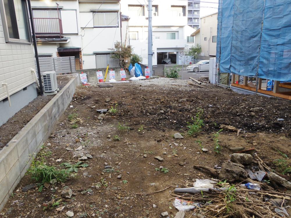 Local land photo. Local (11 May 2013) Shooting