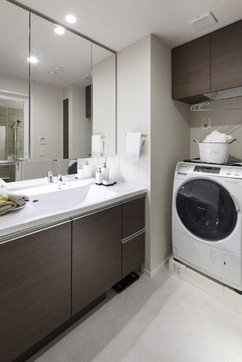 Bathing-wash room.  [POWDER ROOM] Gracefully directing the day-to-day, Powder Room of sophistication