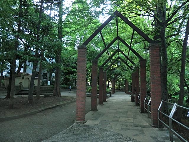 park. 690m until Otsuka park