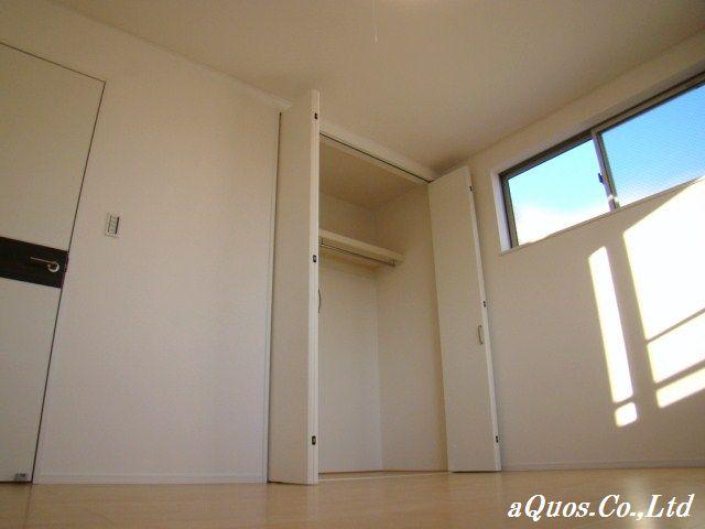 Non-living room. Indoor (September 2013) Shooting