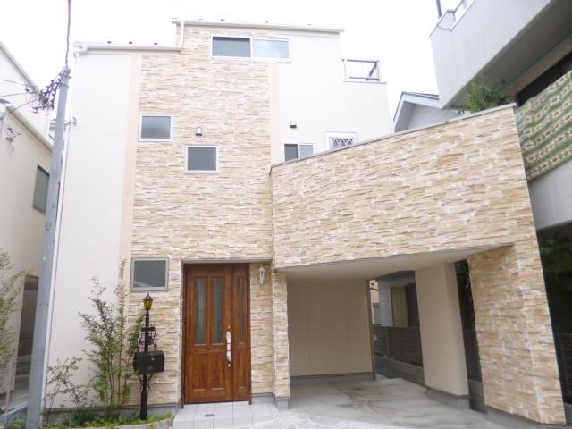 Local appearance photo