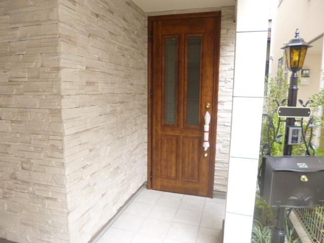 Local appearance photo