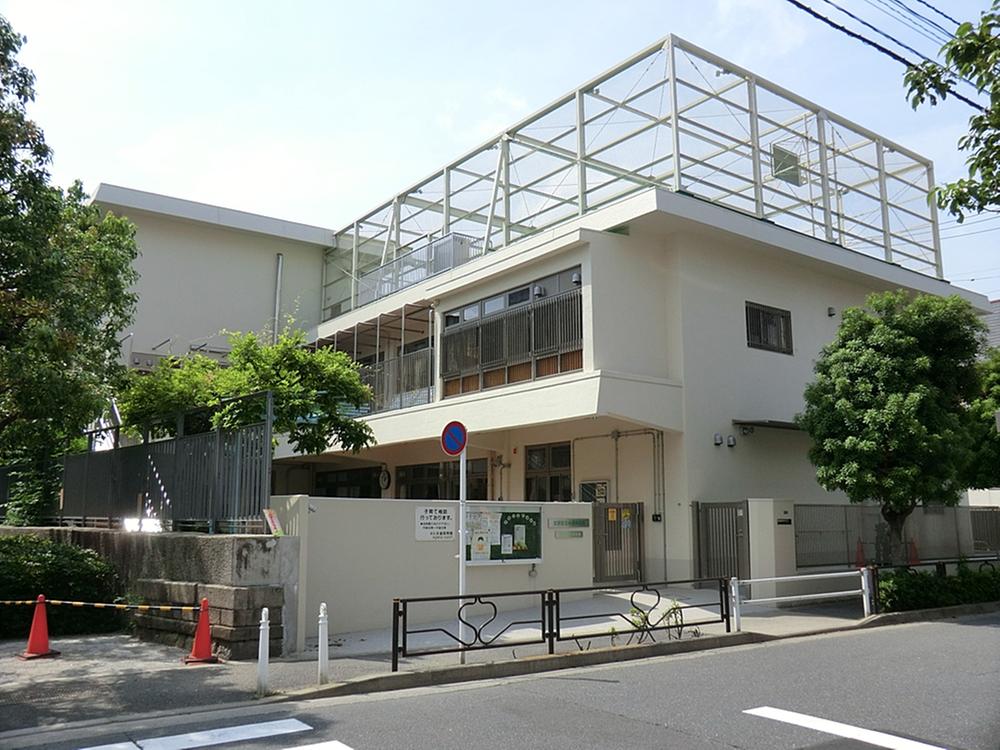 kindergarten ・ Nursery. 226m to water nursery school