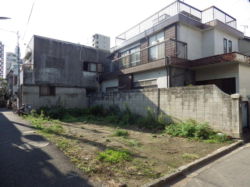 Local land photo. Due to its local appearance photo southeast corner lot, Day is good.