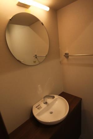 Toilet. We established the stylish hand-washing counter. Toilet (October 2013) Shooting