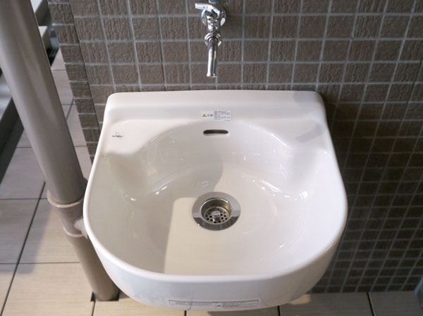 Other. (Shared facilities ・ Common utility ・ Pet facility ・ Variety of services ・ Security ・ Earthquake countermeasures ・ Disaster-prevention measures ・ Building structure ・ Such as the characteristics of the building)