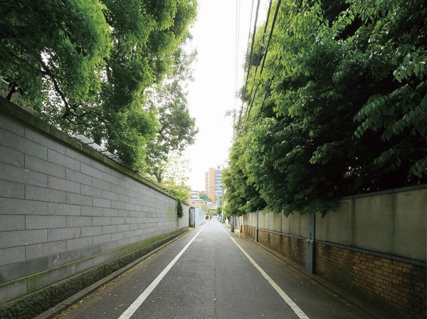 Local neighborhood of streets (2-minute walk ・ About 150m)