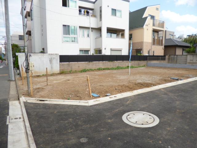 Local land photo. Local (10 May 2013) Shooting