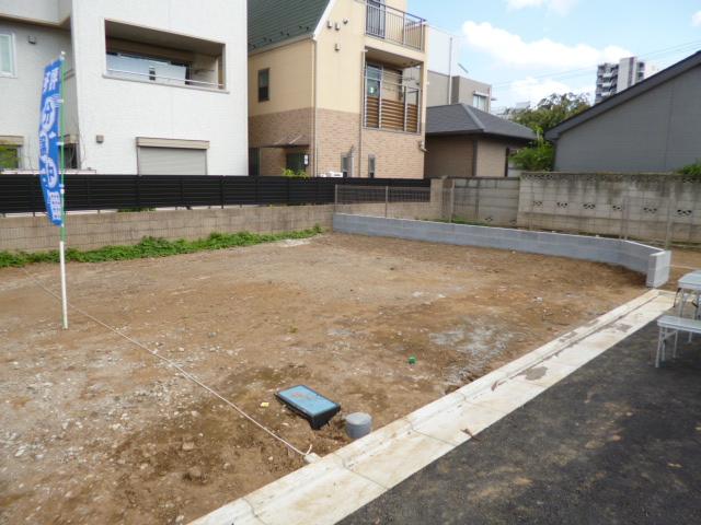 Local land photo. Local (10 May 2013) Shooting