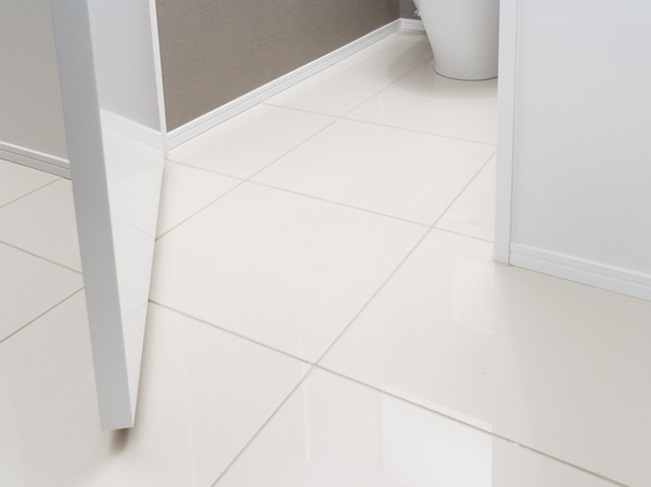 Other.  [Full-flat design] Such as falling stumbled, As much as possible to eliminate the floor level difference in the dwelling unit in order to avoid unexpected accidents in the dwelling unit, It has achieved a full flat floor. (Entrance, balcony, Except for the doorway of the bathroom)