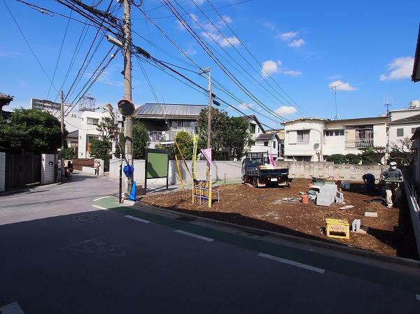 Local land photo. Local (10 May 2013) Shooting