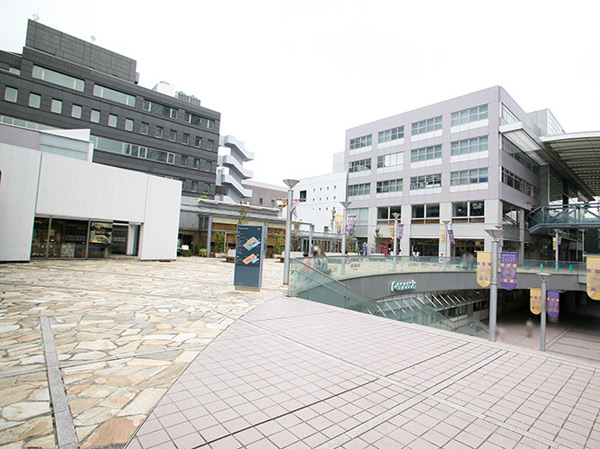 Surrounding environment. Bunkyo Green Court 7 min walk / About 500m