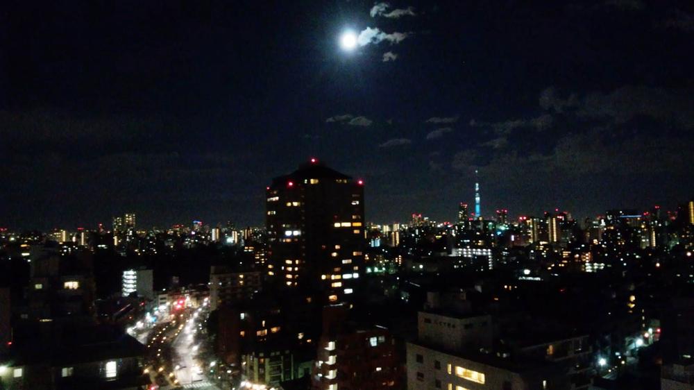 View photos from the dwelling unit. View from the site (December 24, 2012) Shooting