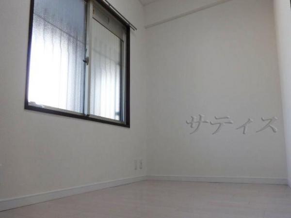Non-living room