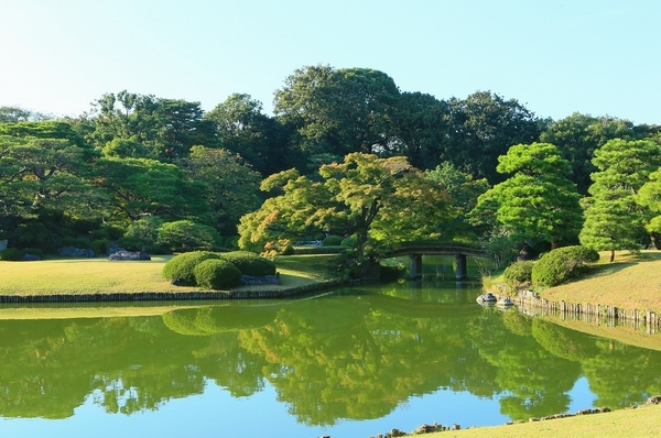 Rikugien (about 165m)