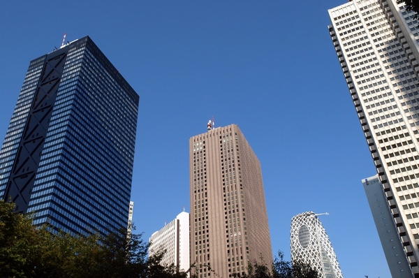 "Shinjuku" station (JR Yamanote Line "Komagome" 15 minutes direct from the station) ※