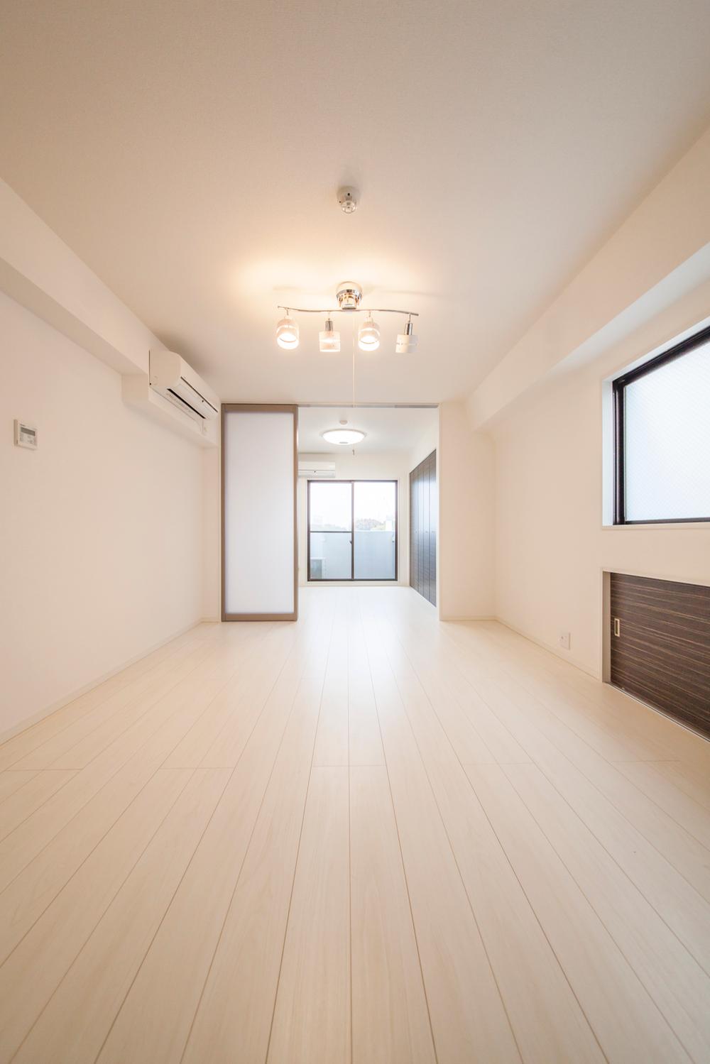 Other introspection. Indoor (11 May 2013) Shooting