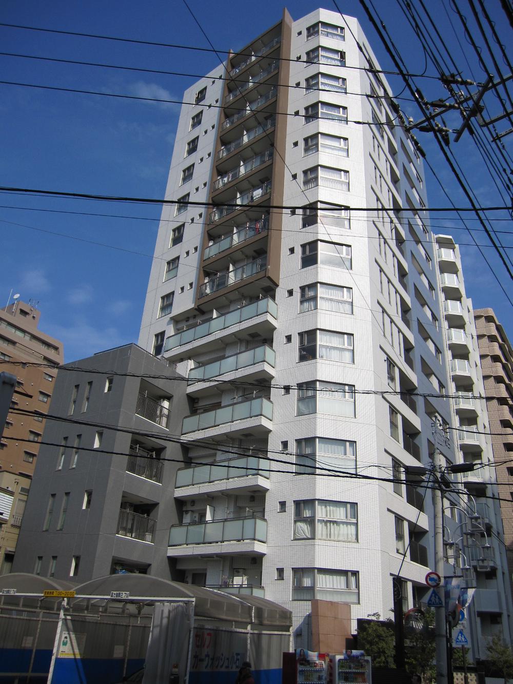 Local appearance photo. Local (11 May 2013) Shooting