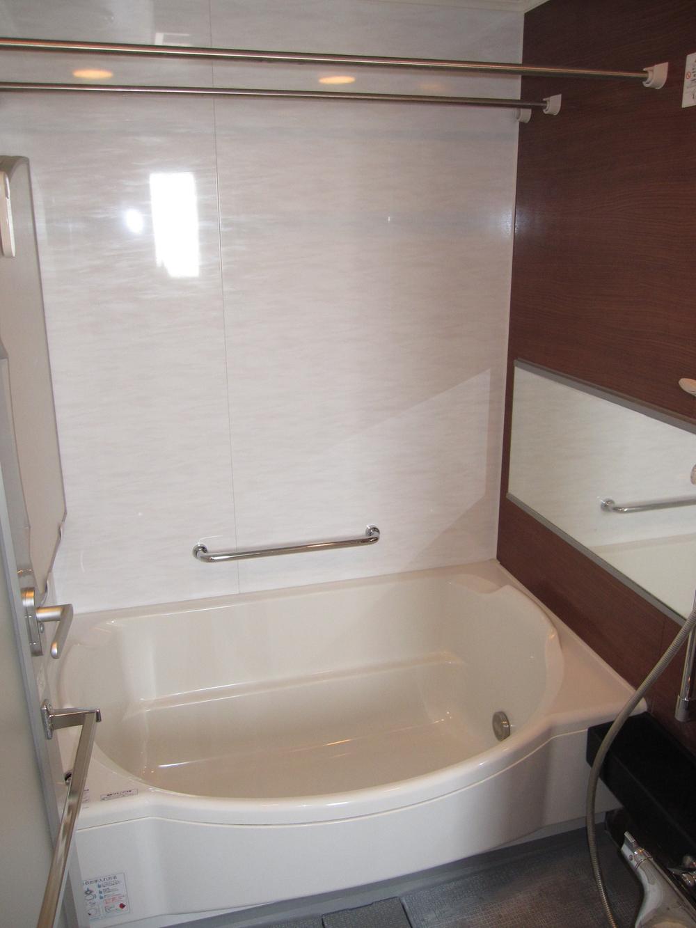 Bathroom. Indoor (11 May 2013) Shooting