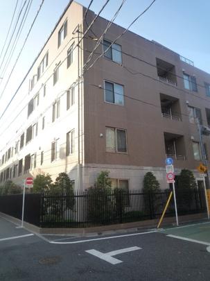 Local appearance photo. 2013 December shooting