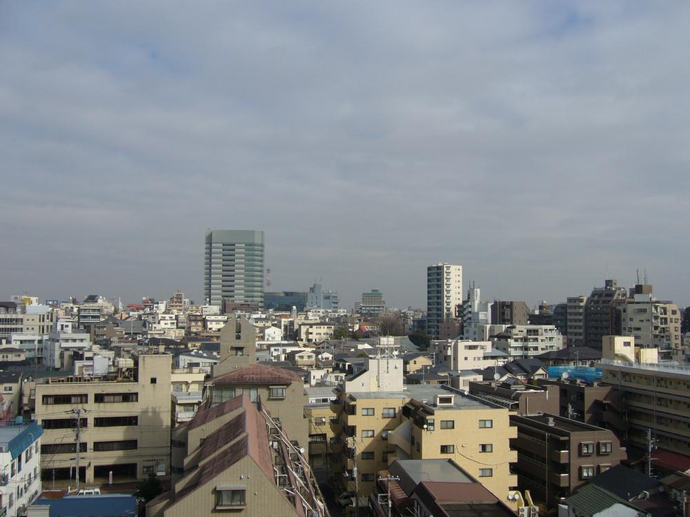 View photos from the dwelling unit. Northeast side view from the site (December 2013) Shooting