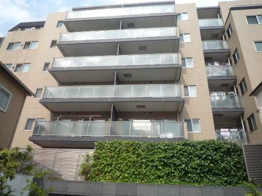 Local appearance photo. Appearance (2013 October shooting)