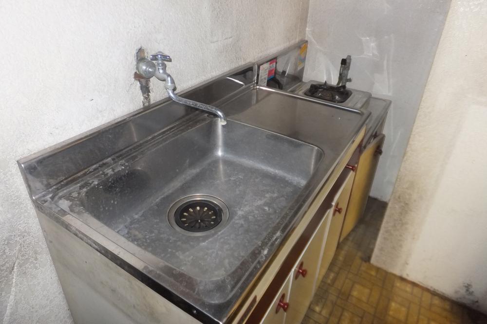 Kitchen. Indoor (June 2013) Shooting