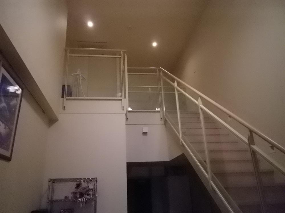 Other introspection. Maisonette 18 floor Indoor (12 May 2013) Shooting