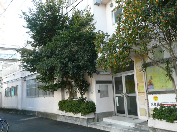 Surrounding environment. Municipal Honkomagome children's house (about 150m ・ A 2-minute walk)