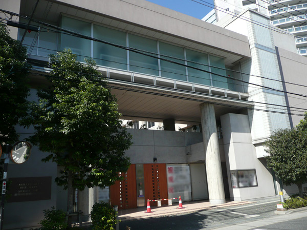 Surrounding environment. Private Murata Gakuen Women's Junior High School ・ High School (about 890m ・ A 12-minute walk)