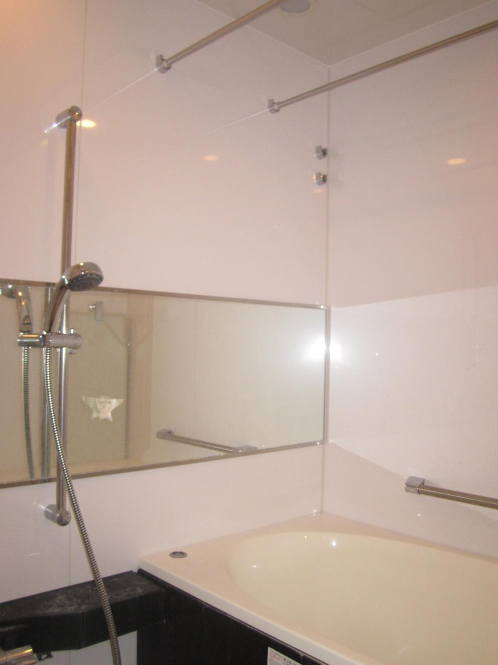 Bathroom. Indoor (September 2013) Shooting