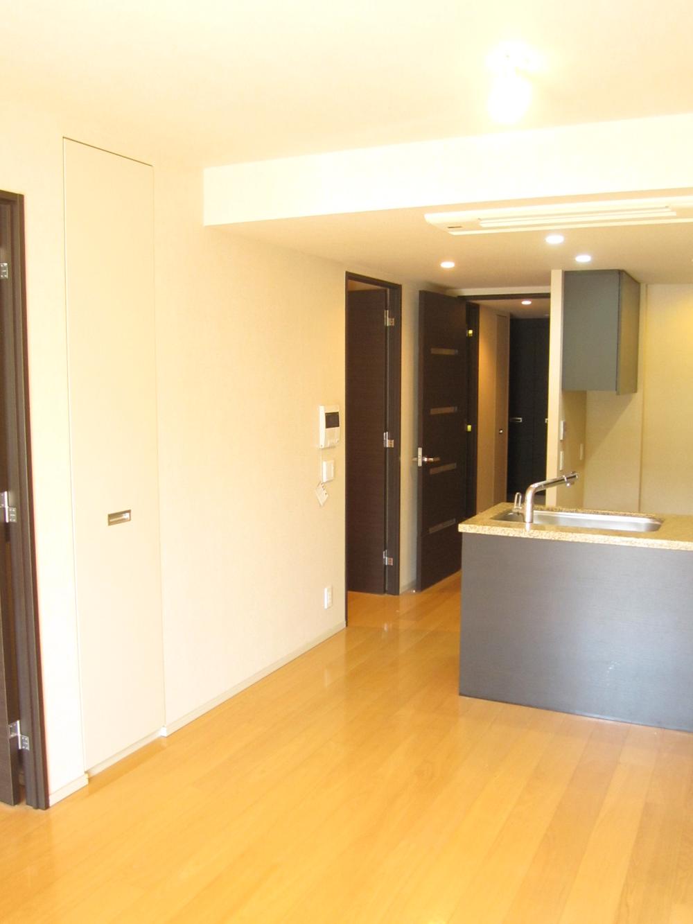 Living. Indoor (September 2013) Shooting