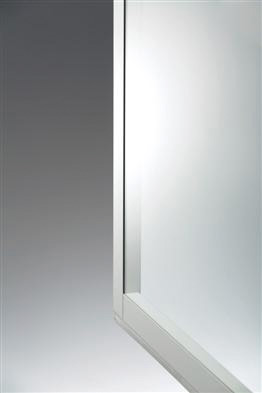 Bathing-wash room.  [Door (clean door)] Rubber packing to secure the surface material of the door, Mold was growing easy location. Lost this rubber packing "clean door". It looks cleaner beautifully, Cleaning is now also easier.