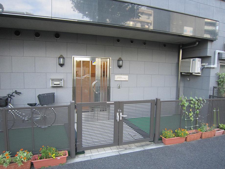 kindergarten ・ Nursery. Kids Sofia ・ 411m to Hakusan nursery