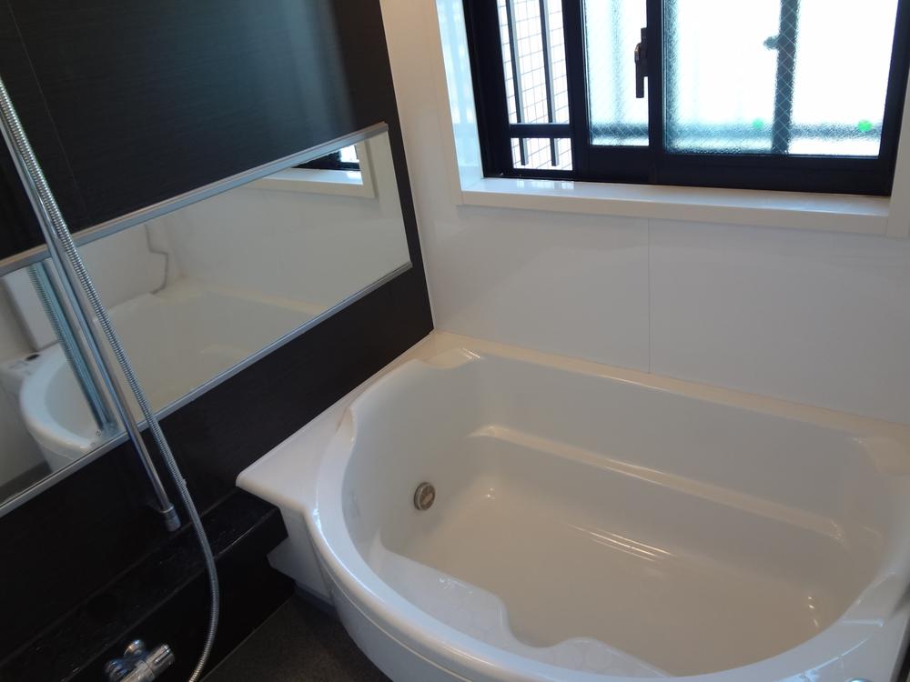 Bathroom. Indoor (April 2013) Shooting