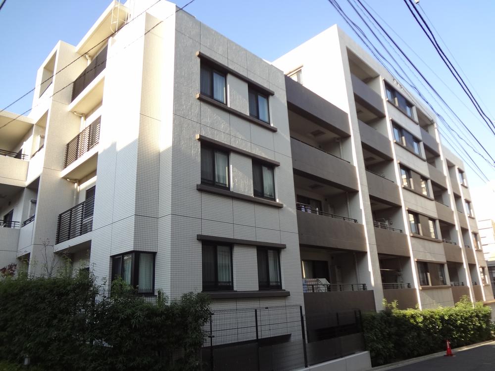 Local appearance photo. Local (April 2013) Shooting