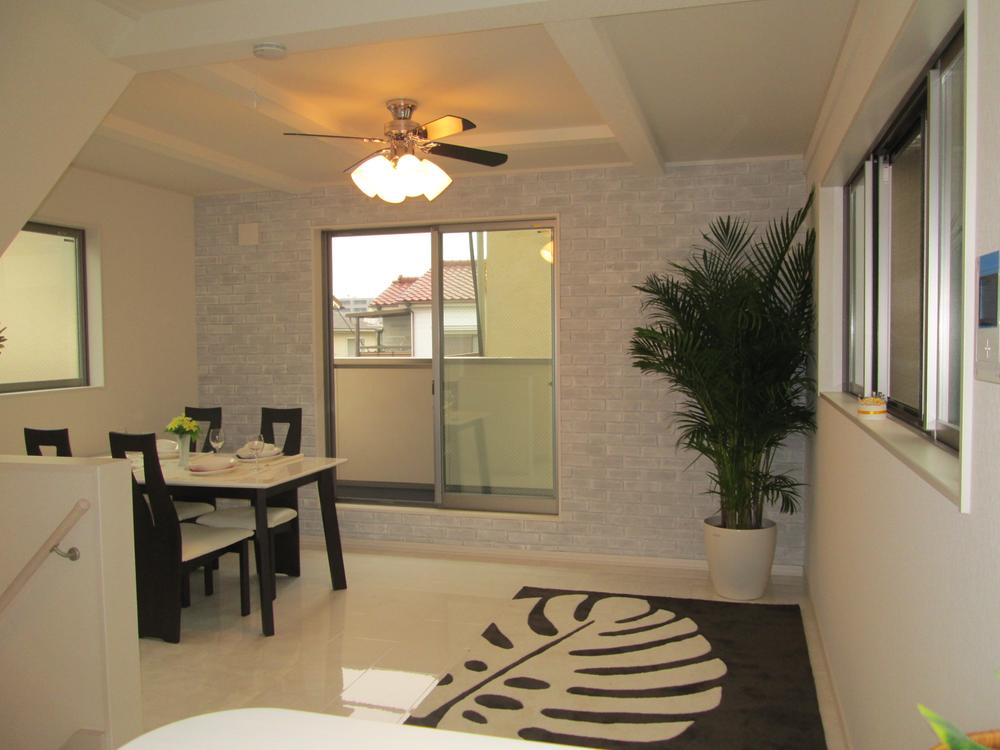 Living. Indoor (July 2013) Shooting