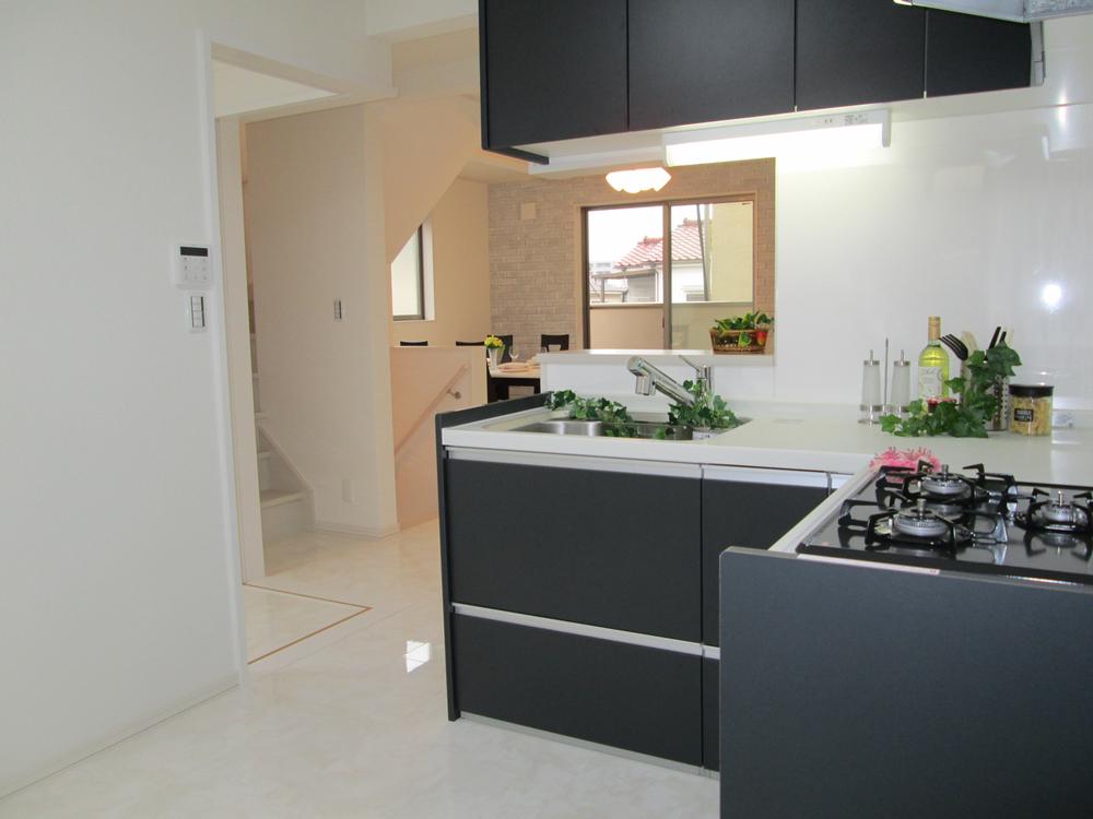 Kitchen. Indoor (July 2013) Shooting