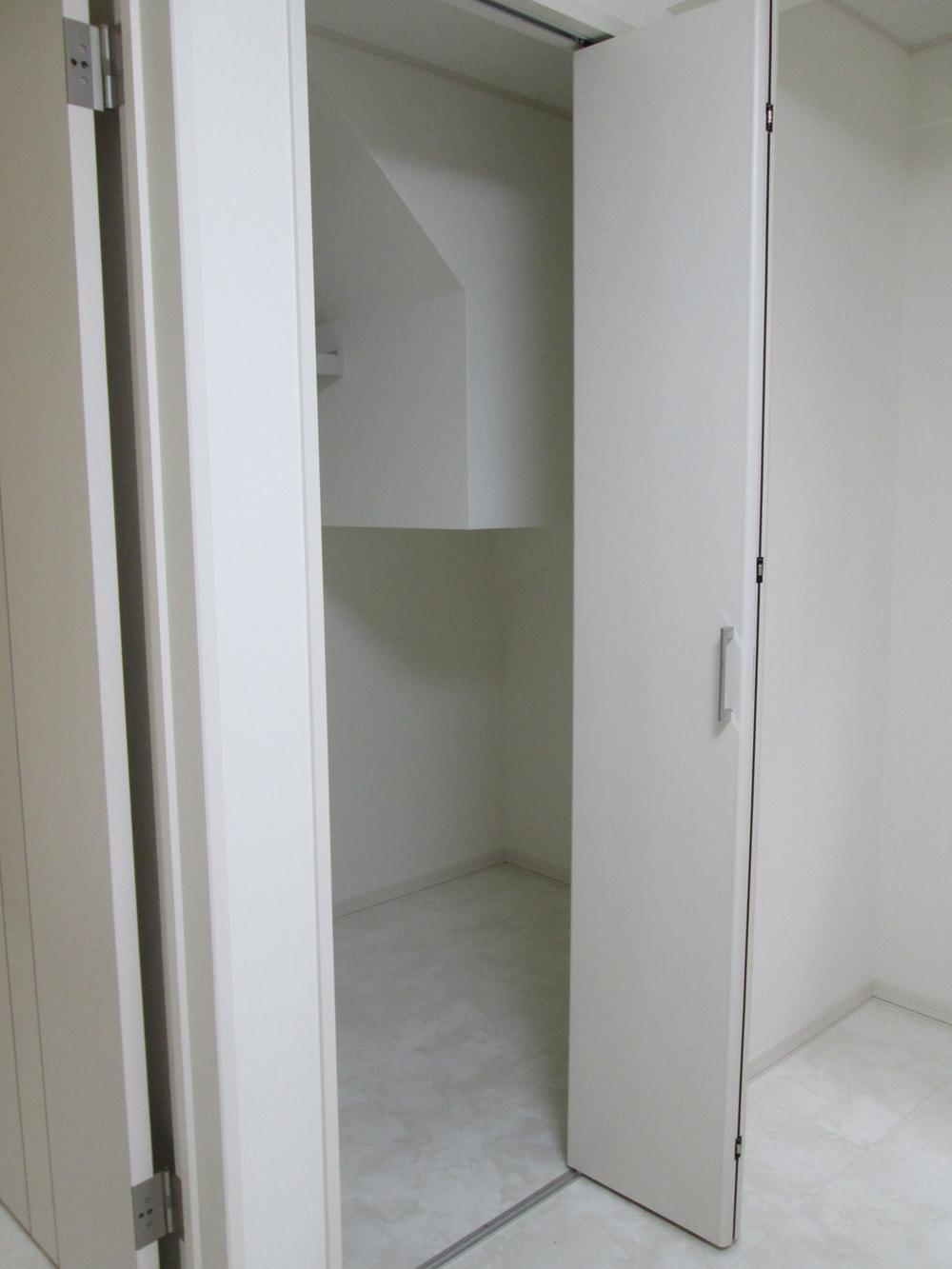 Receipt. Indoor (July 2013) Shooting