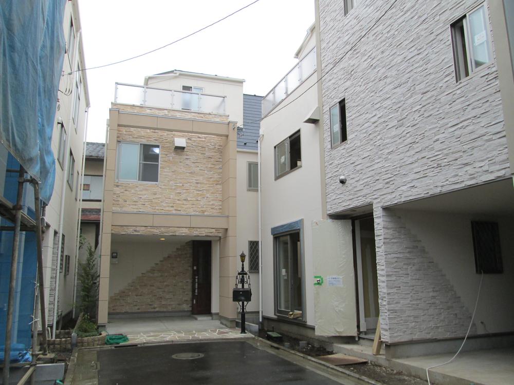 Local appearance photo. Local (July 2013) Shooting