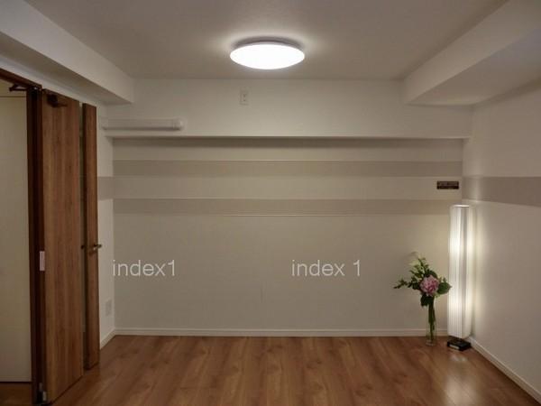 Living. Stylish cross is the point ☆