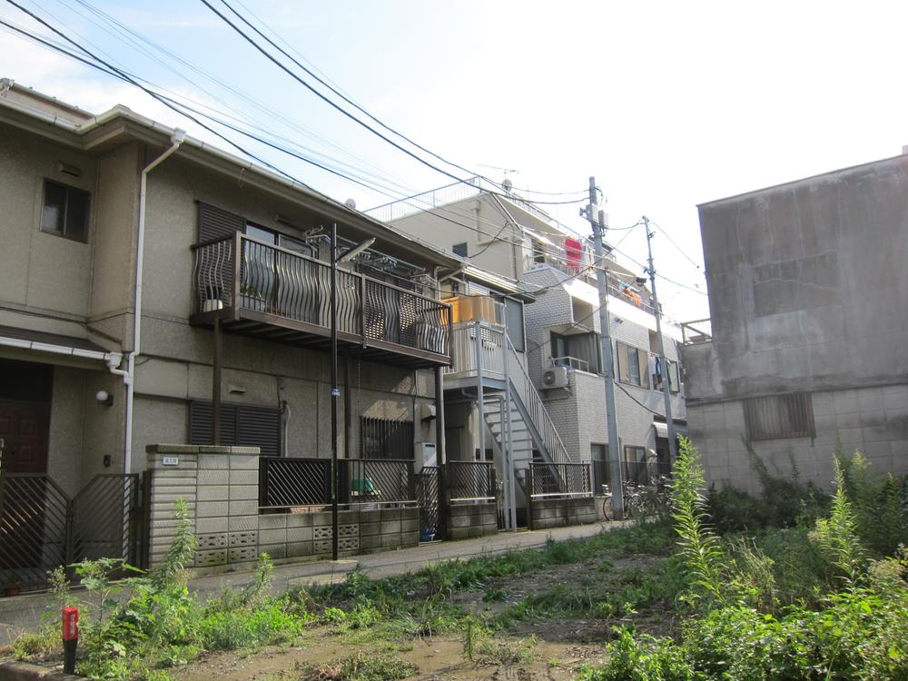 Local land photo. Local (10 May 2013) Shooting